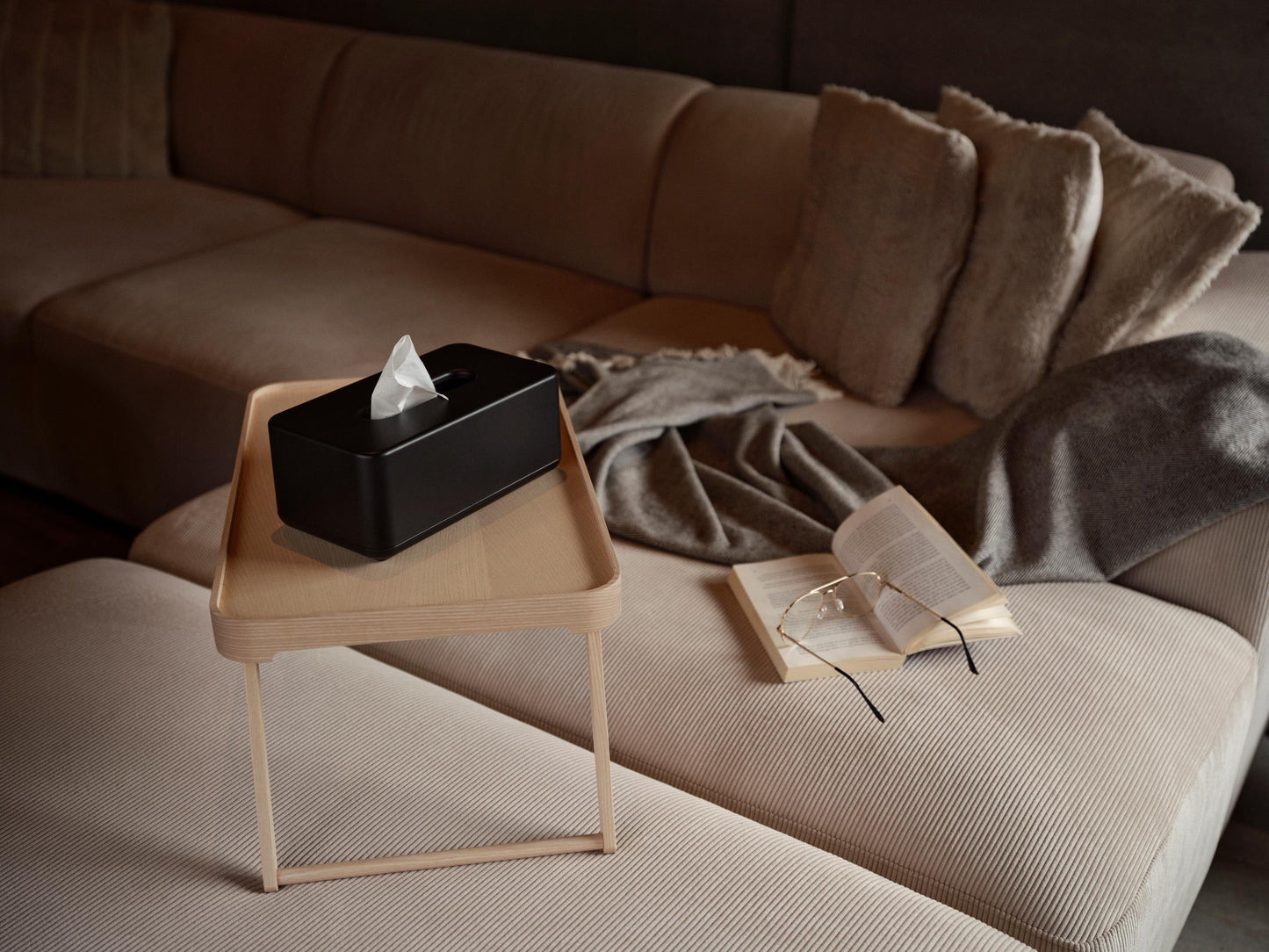 Ume Tissue Box- Black