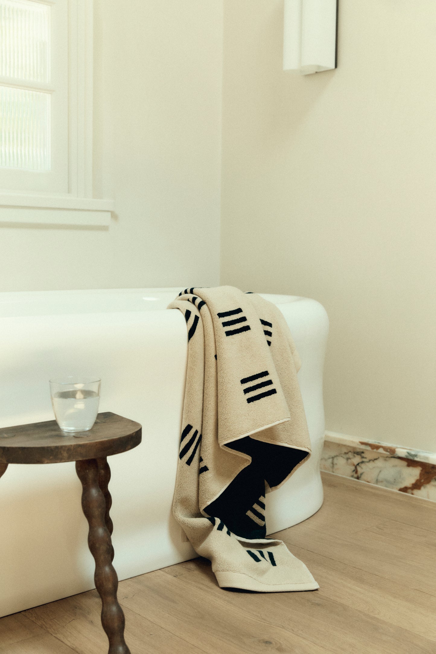 Claremont Bath Towel- Sand & Noir