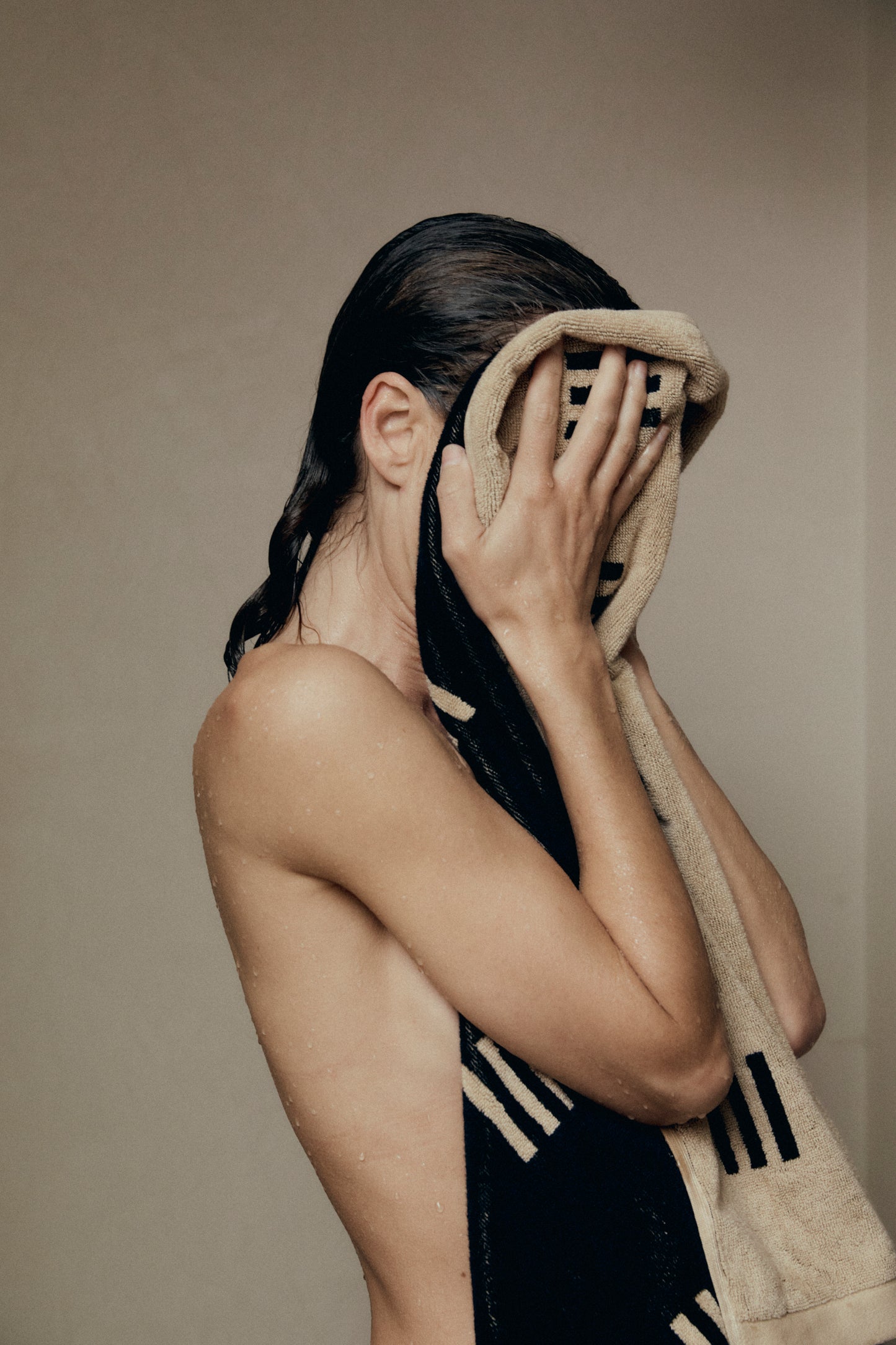 Claremont Bath Towel- Sand & Noir