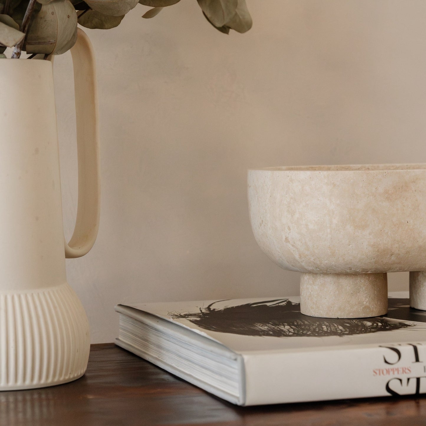 Muse Footed Oval Tray- Beige Travertine