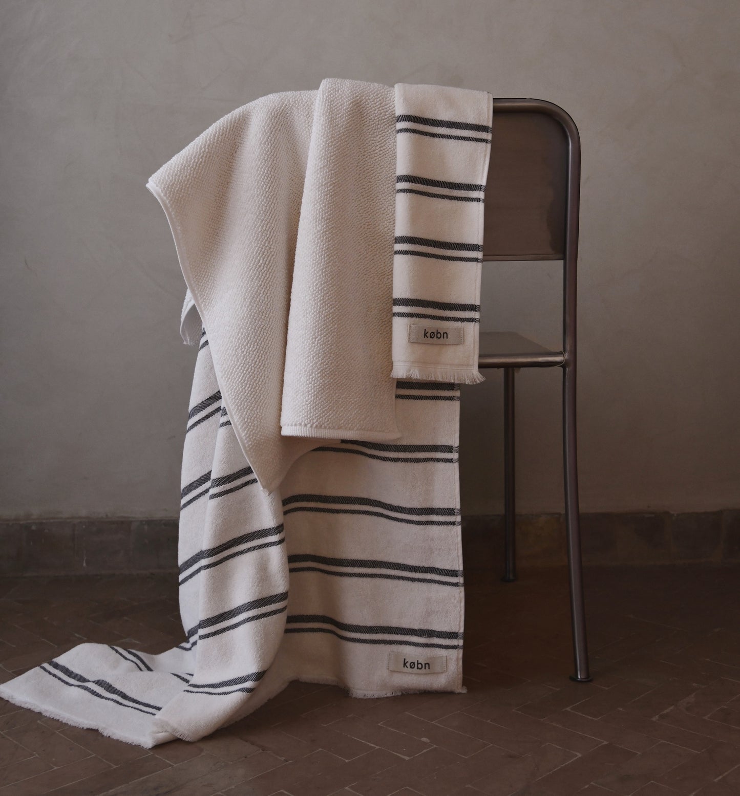 Crema Hand Towel