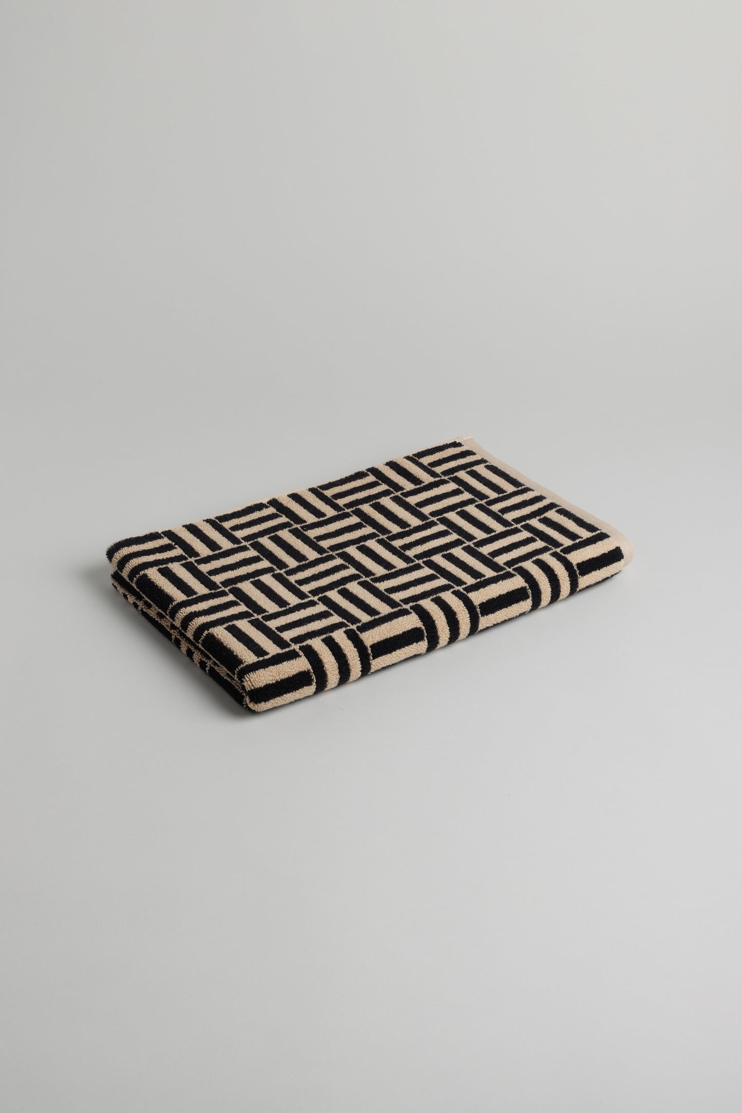 Saroma Bath Mat- Sand & Noir