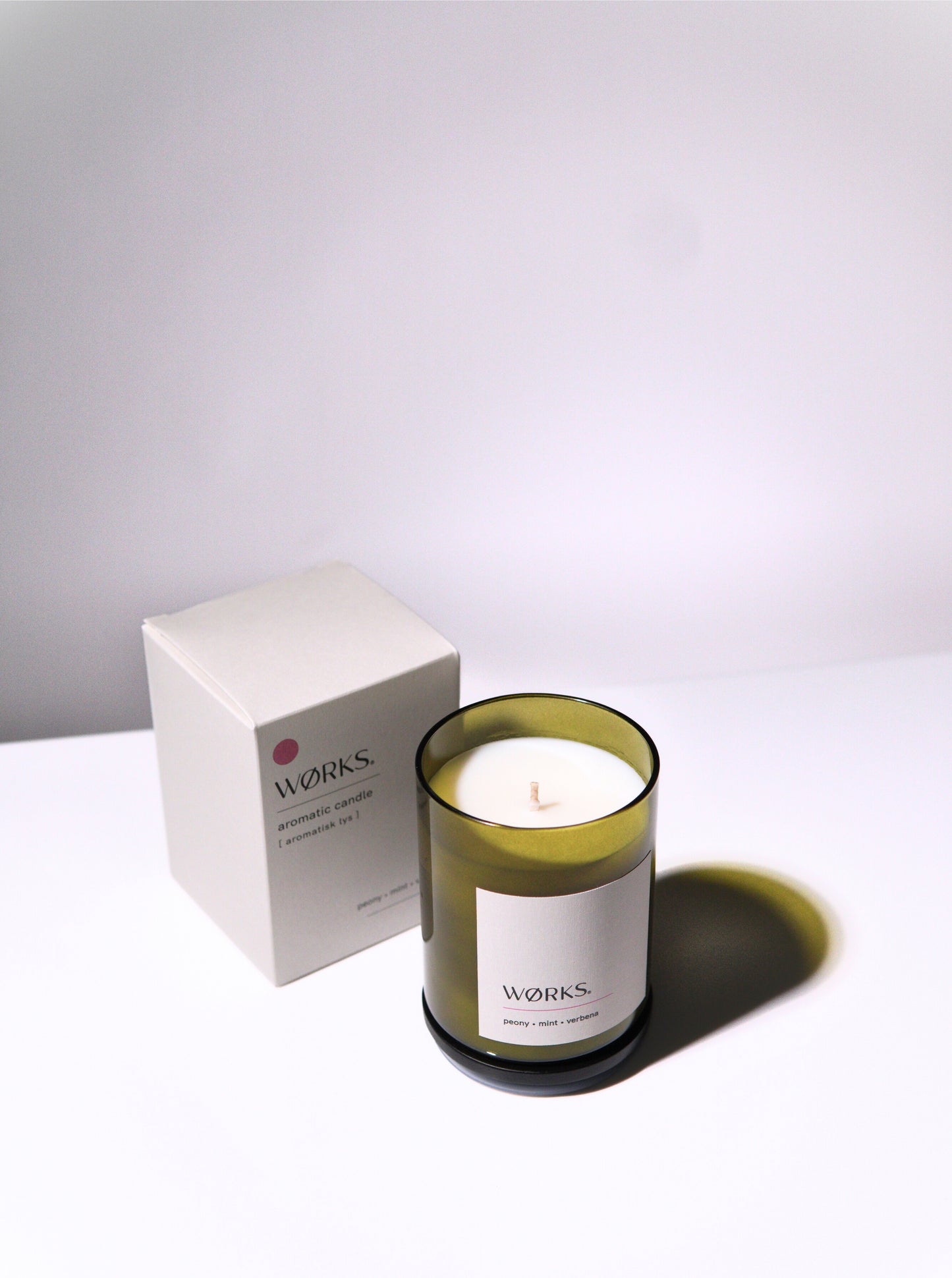 Aromatic Candle- Peony, Mint, Verbena 340g