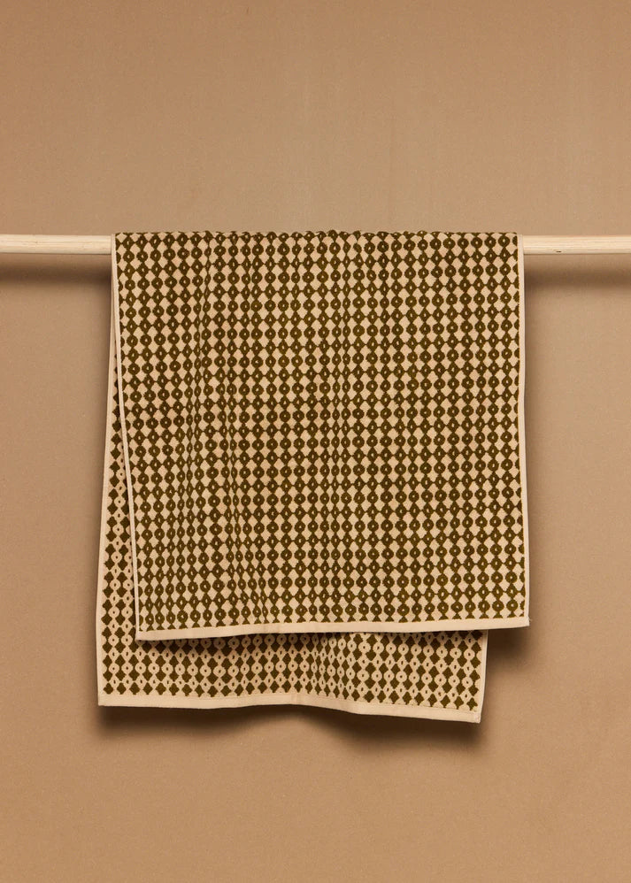 Hanna Bath Towel