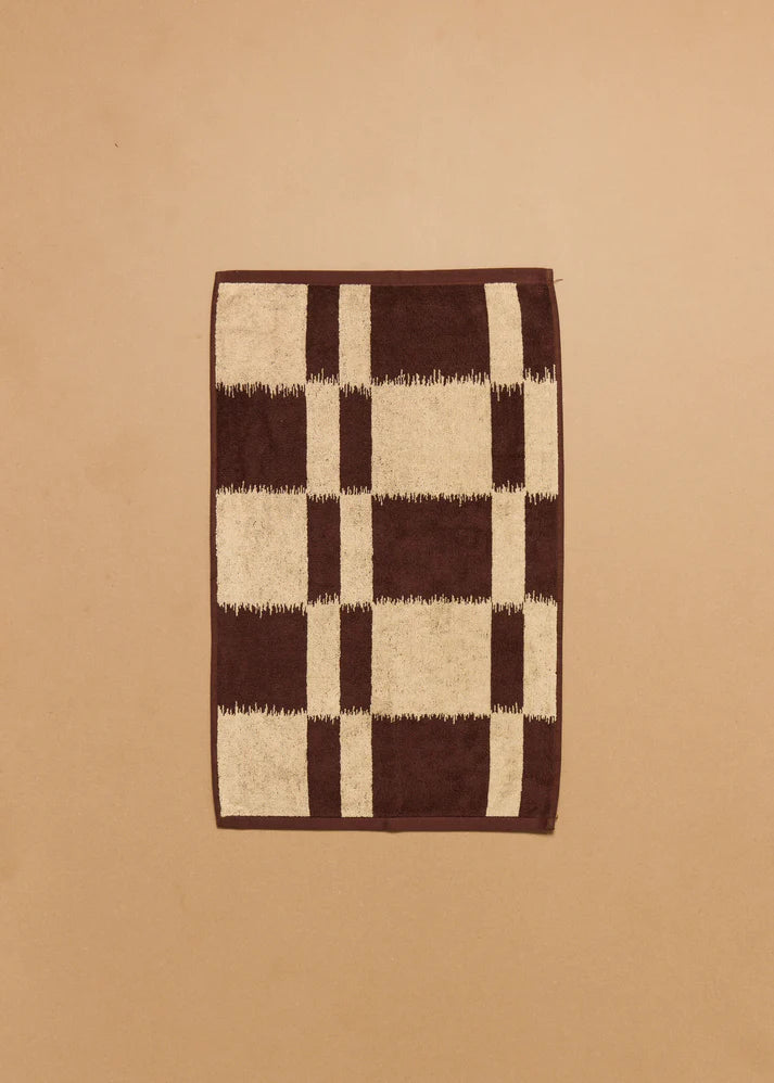 Karin Hand Towel