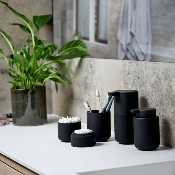 Ume Jar with Lid- Black