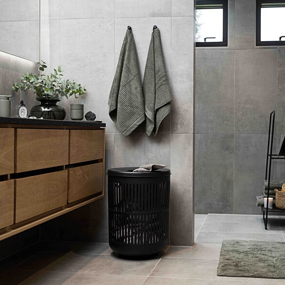 Ume Laundry Basket- Black
