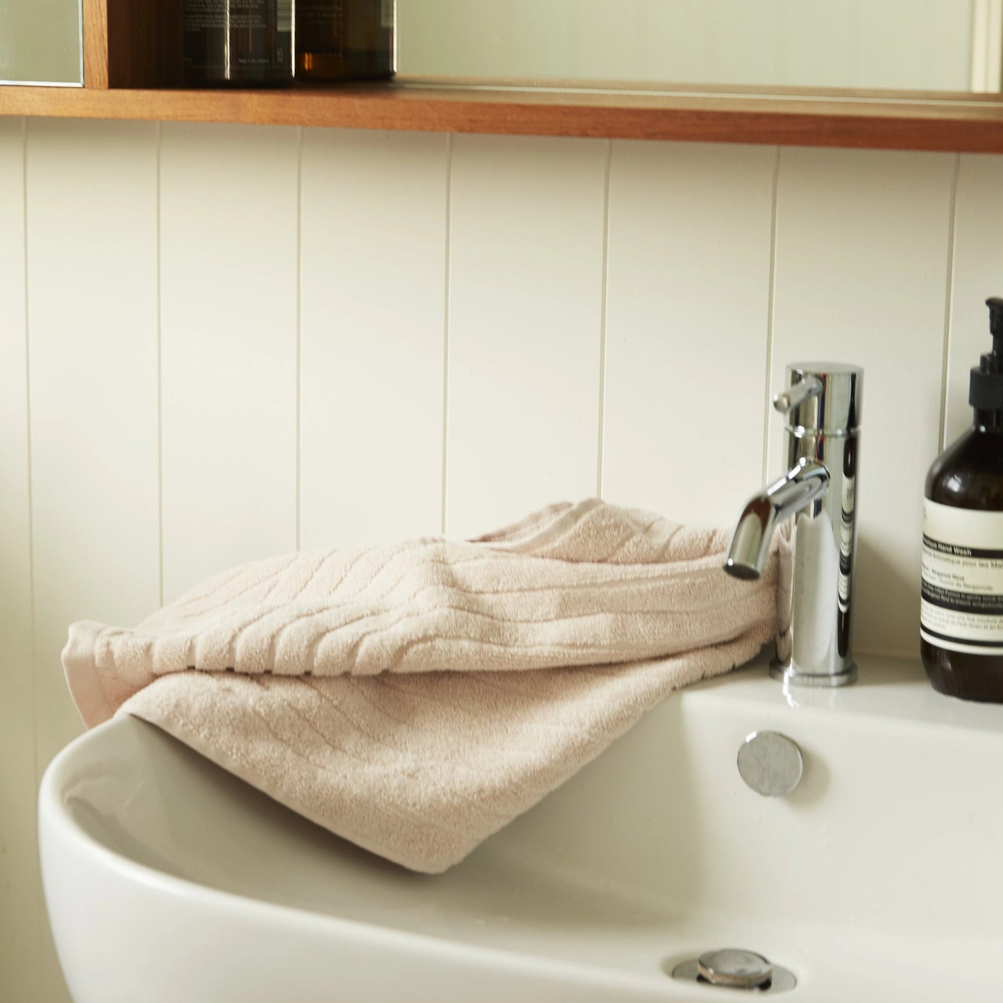 Clovelly Hand Towel- Clay