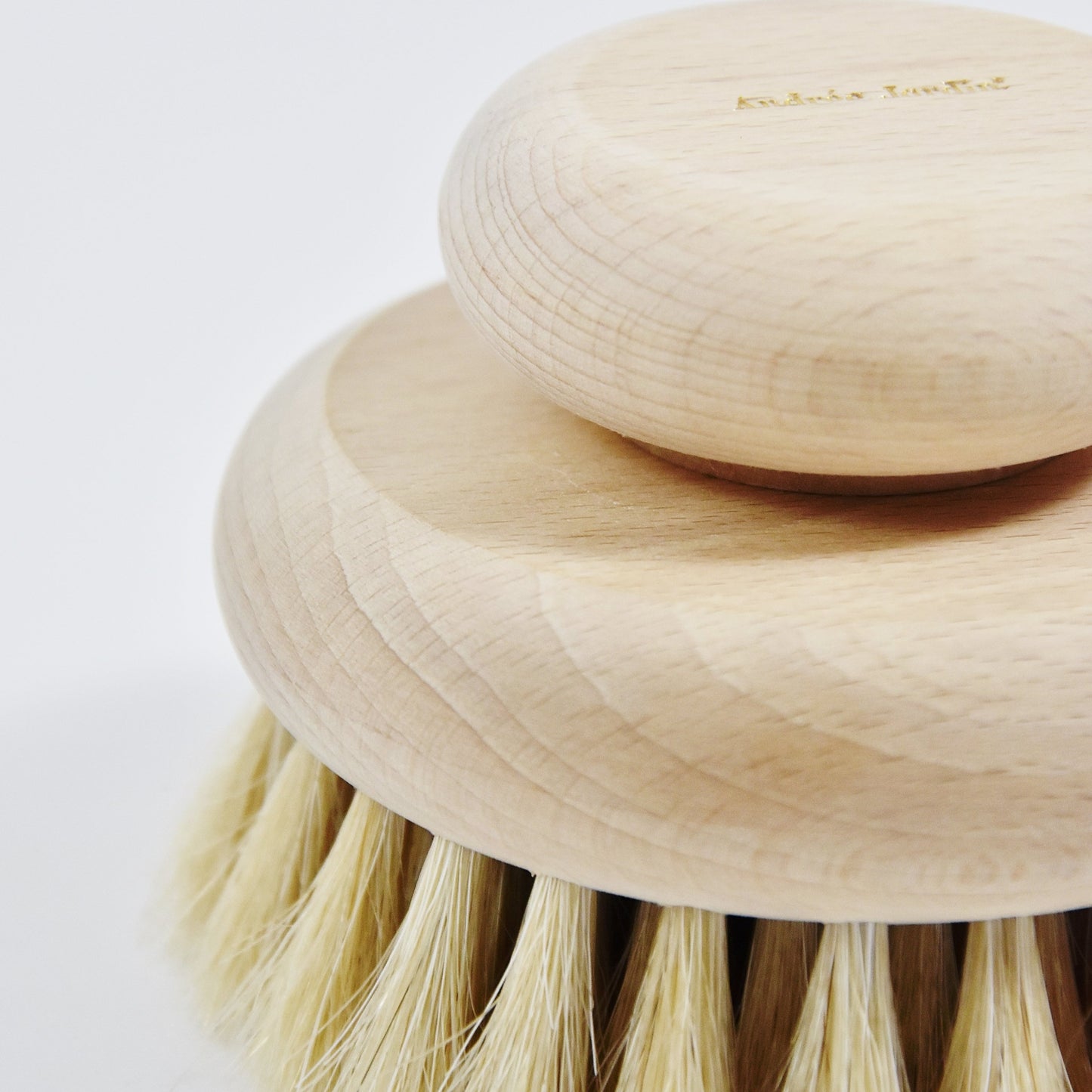 Tradition Big Body Brush- Beech Wood