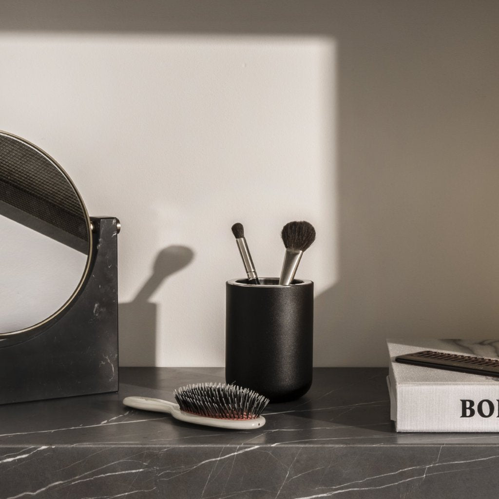 Norm Toothbrush Holder- Black