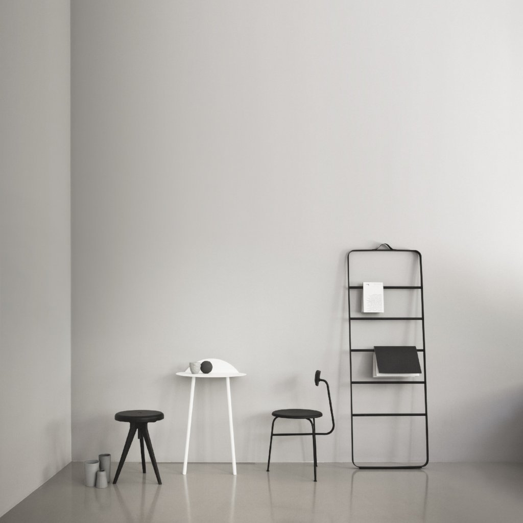 Norm Towel Ladder- Black