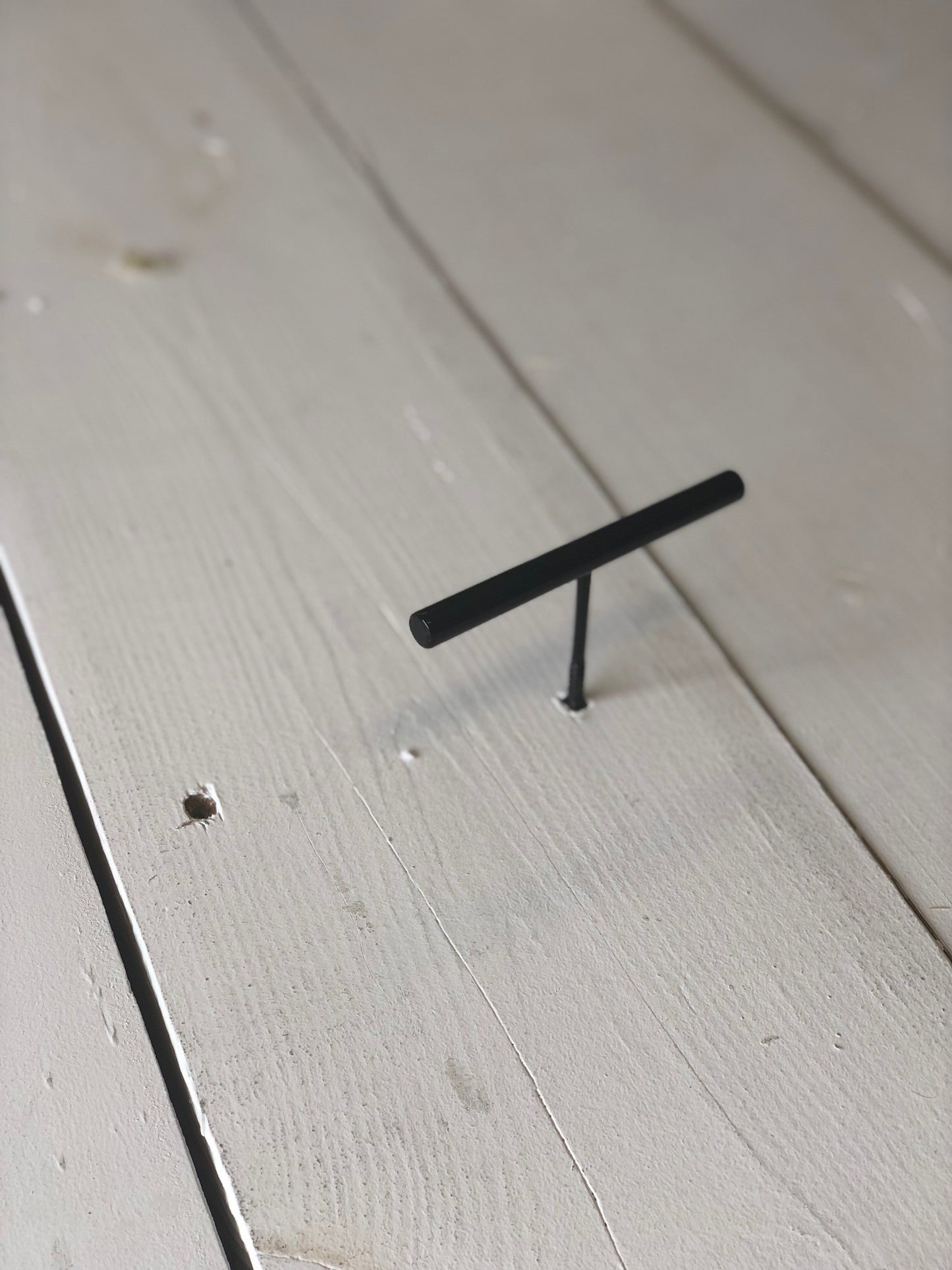 Jet Black Line Hook- Medium