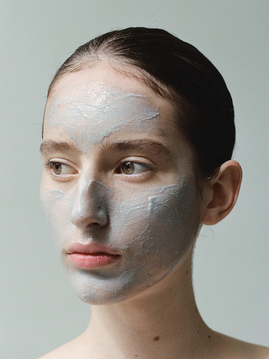 LESSE at-home facial guide