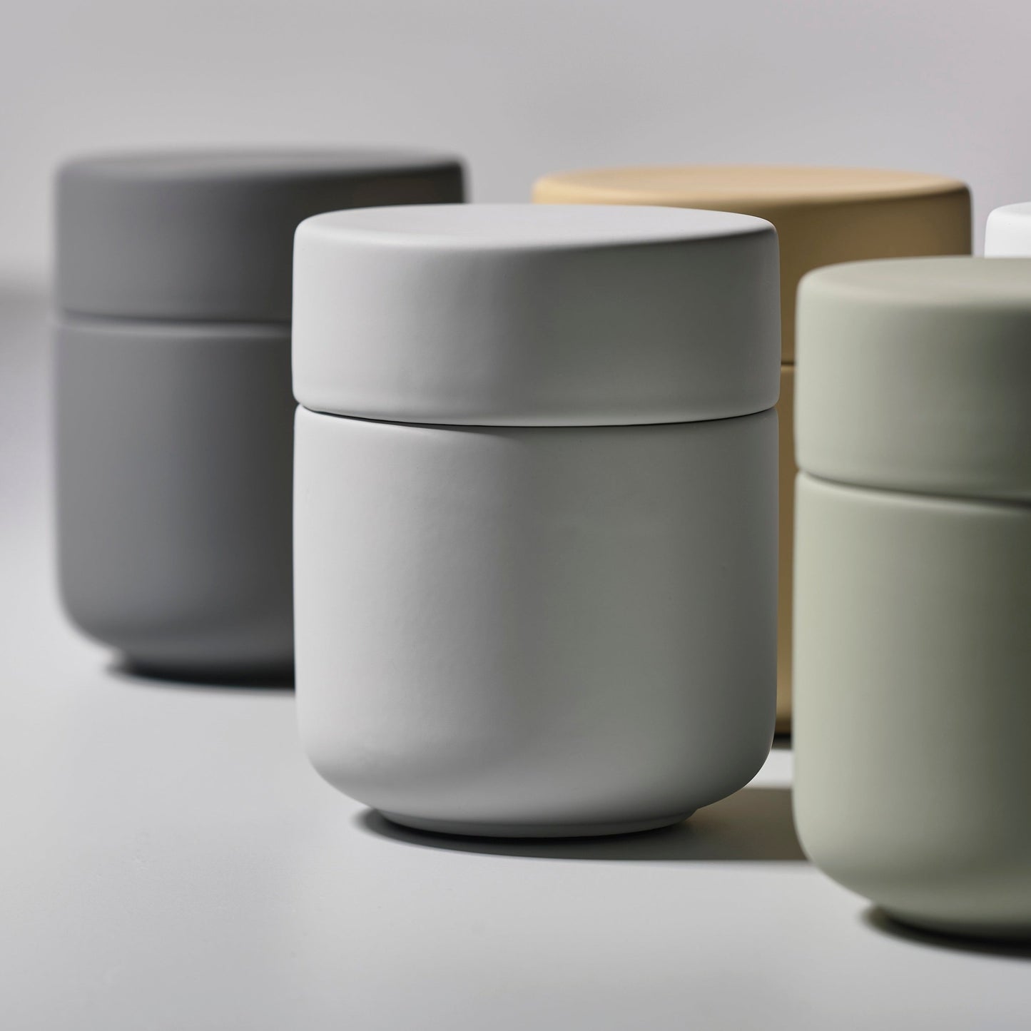 Ume Jar with Lid- Soft Grey