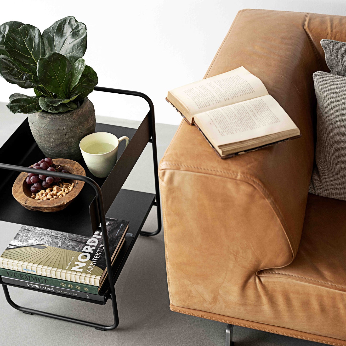 A-Console Table- Black