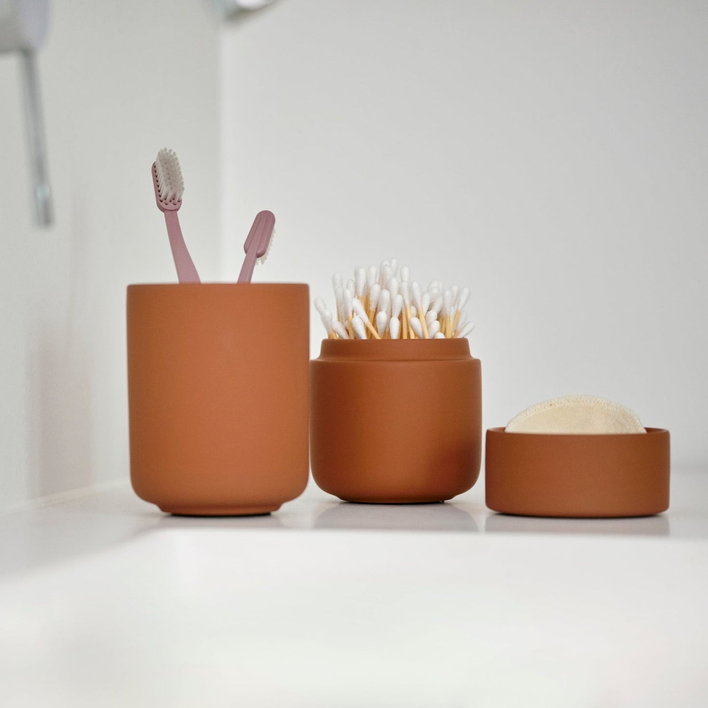 Ume Toothbrush Holder- Terracotta