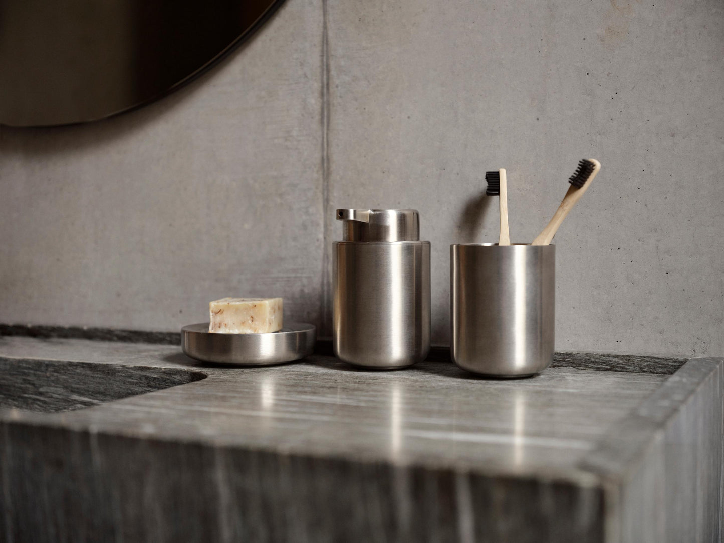 Ume Toothbrush Holder- Steel