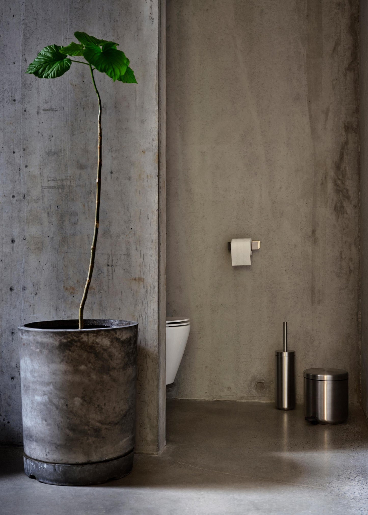 Ume Toilet Brush- Steel