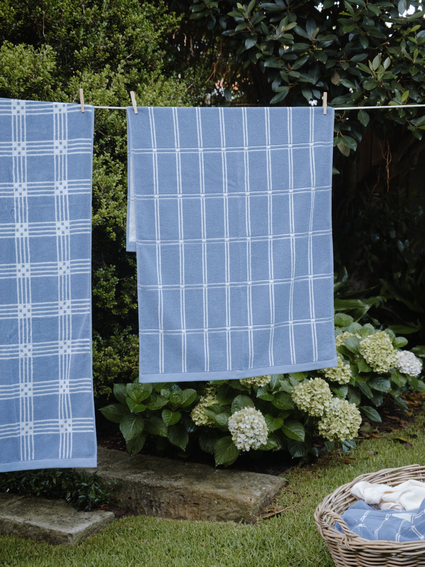 Sorn Bath Towel- Celeste & Chalk