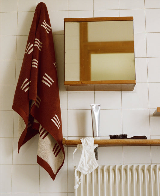 Claremont Bath Towel- Mudbrick & Crème