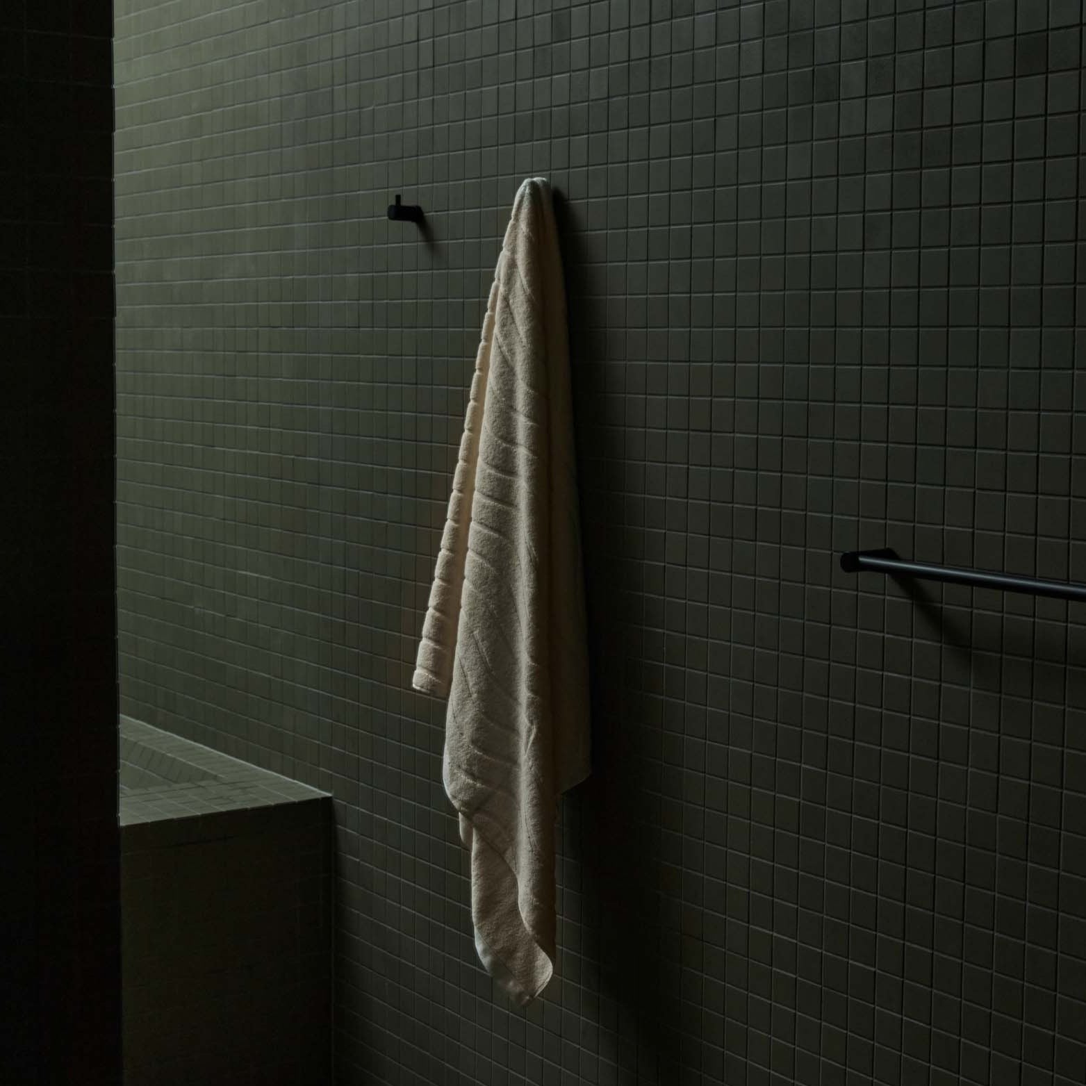 St Clair Bath Towel- Ivory