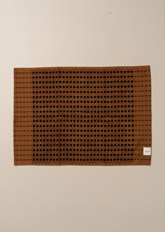 Chickpea Bath Mat- Chocolate/Black (no tassle)