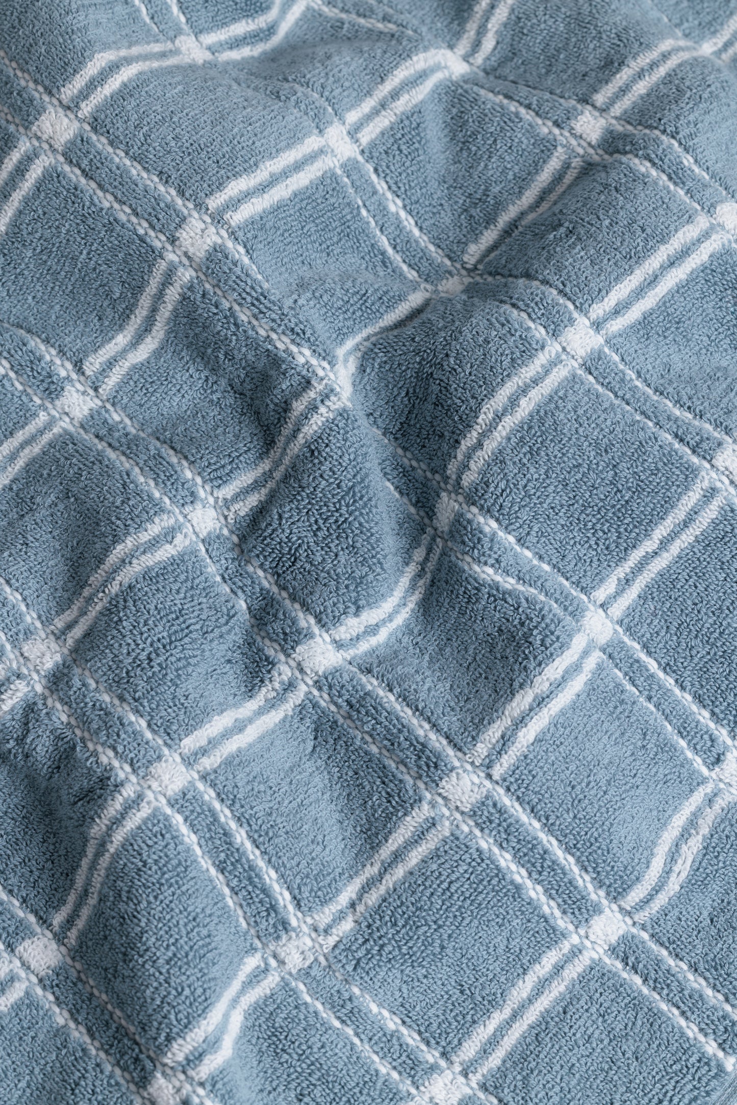 Ness Hand Towel- Celeste & Chalk