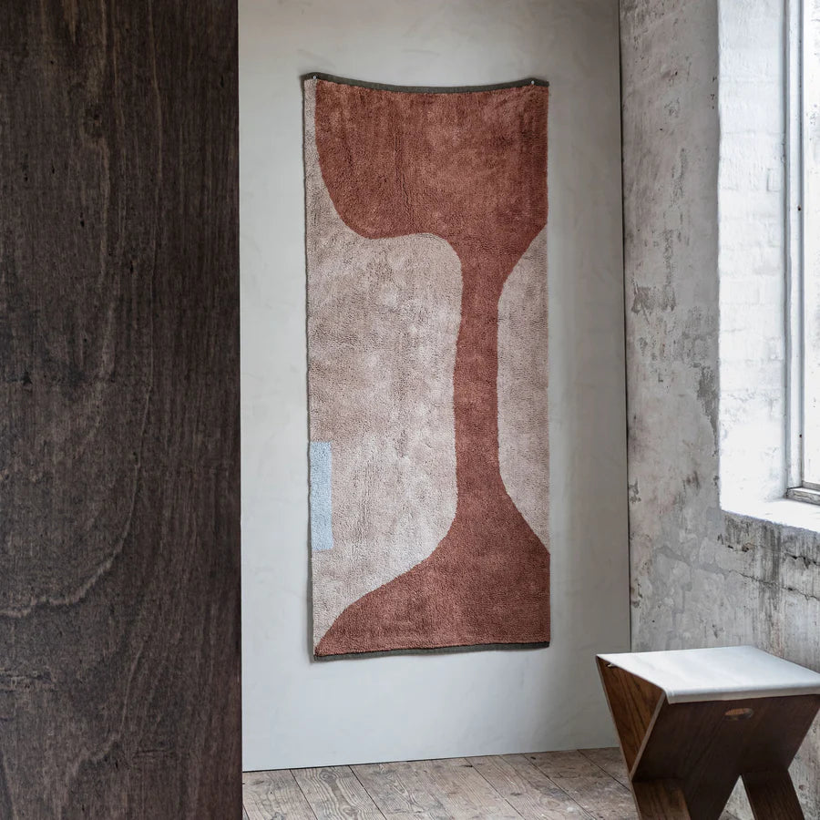 Figura Rug, Medium- Brick