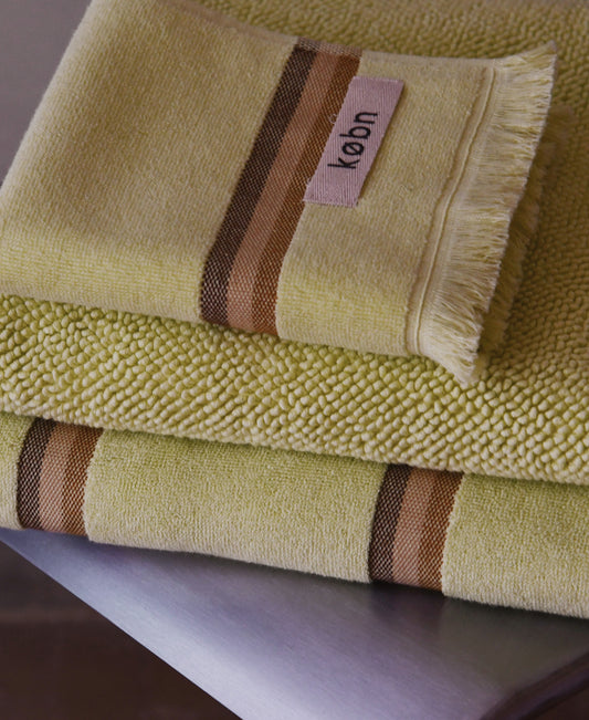 Citrus Hand Towel