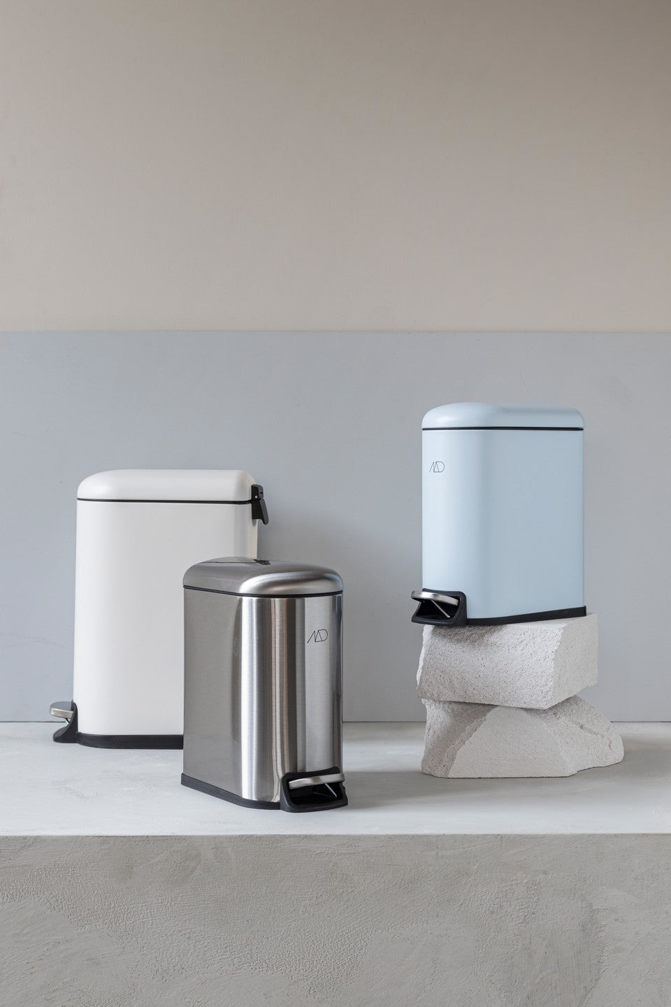MINI-WALTHER Pedal Bin- Light Blue