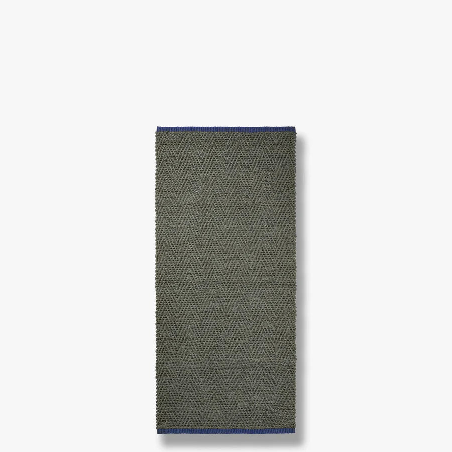 Notes Runner- Dark Olive