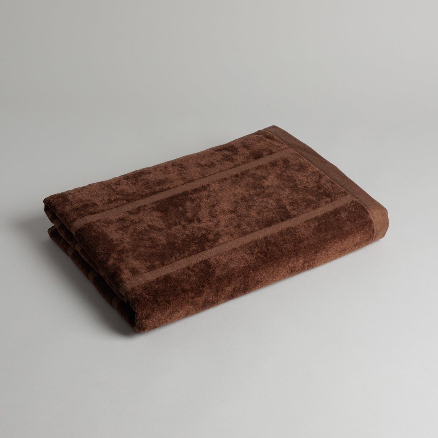 Woodford Pool Towel- Tabac