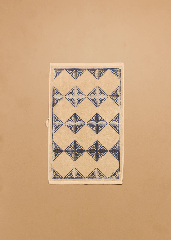 Agnes Hand Towel