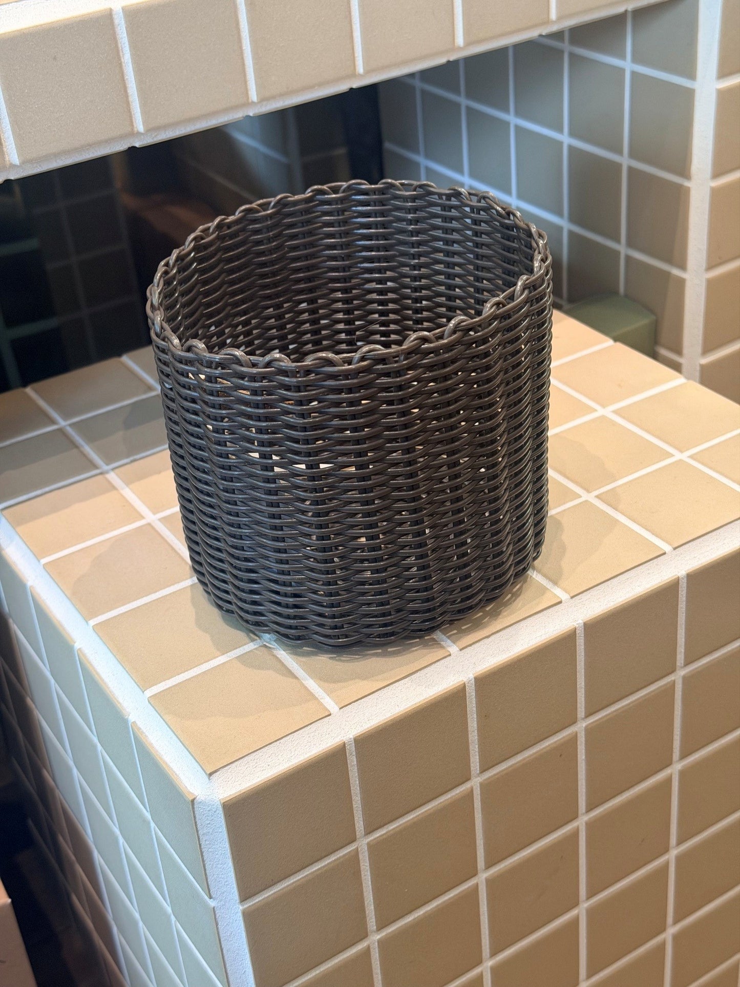 Pot, Extra Small- Midnight Brown