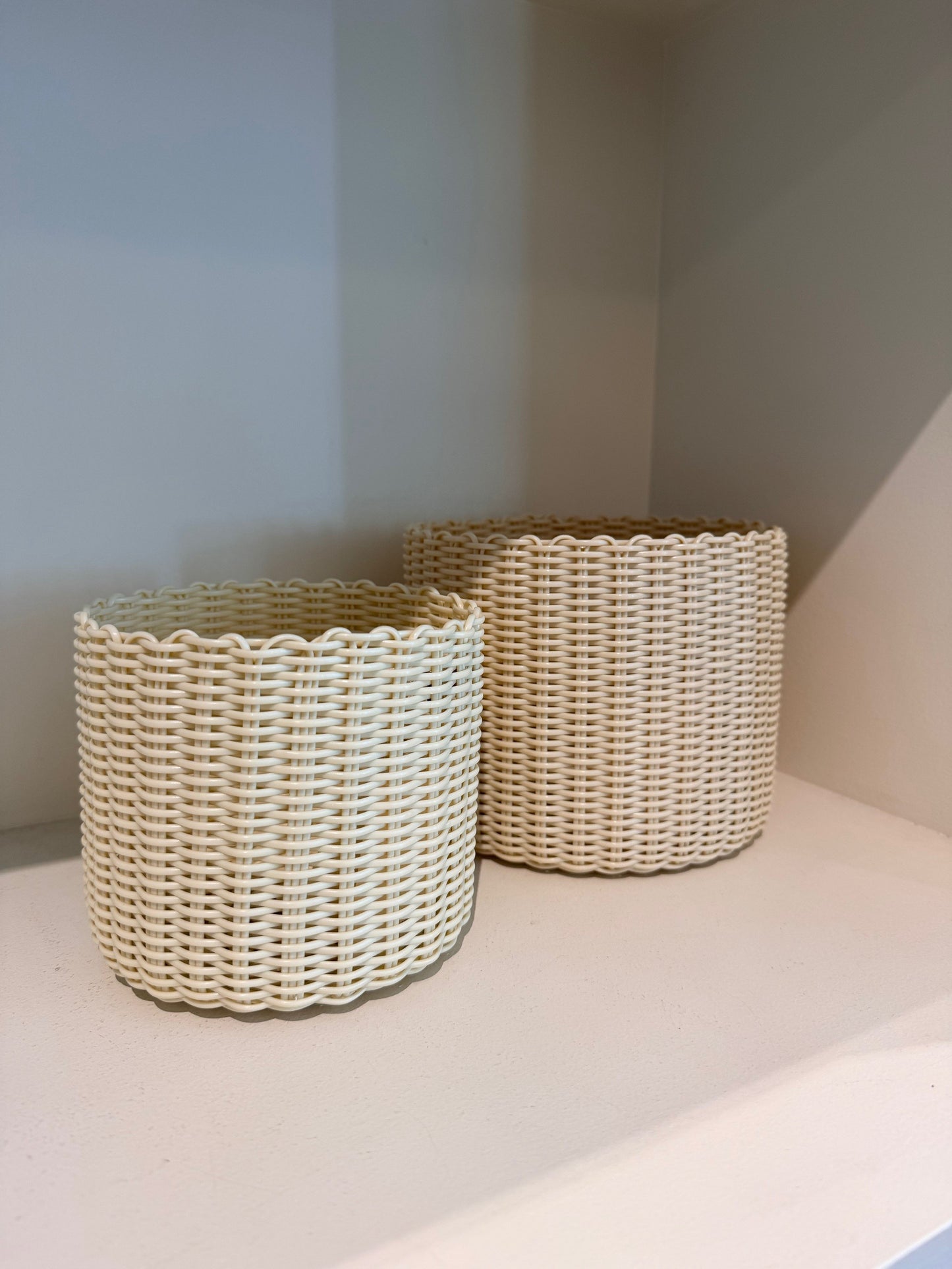 Pot, Extra Small- Vanilla