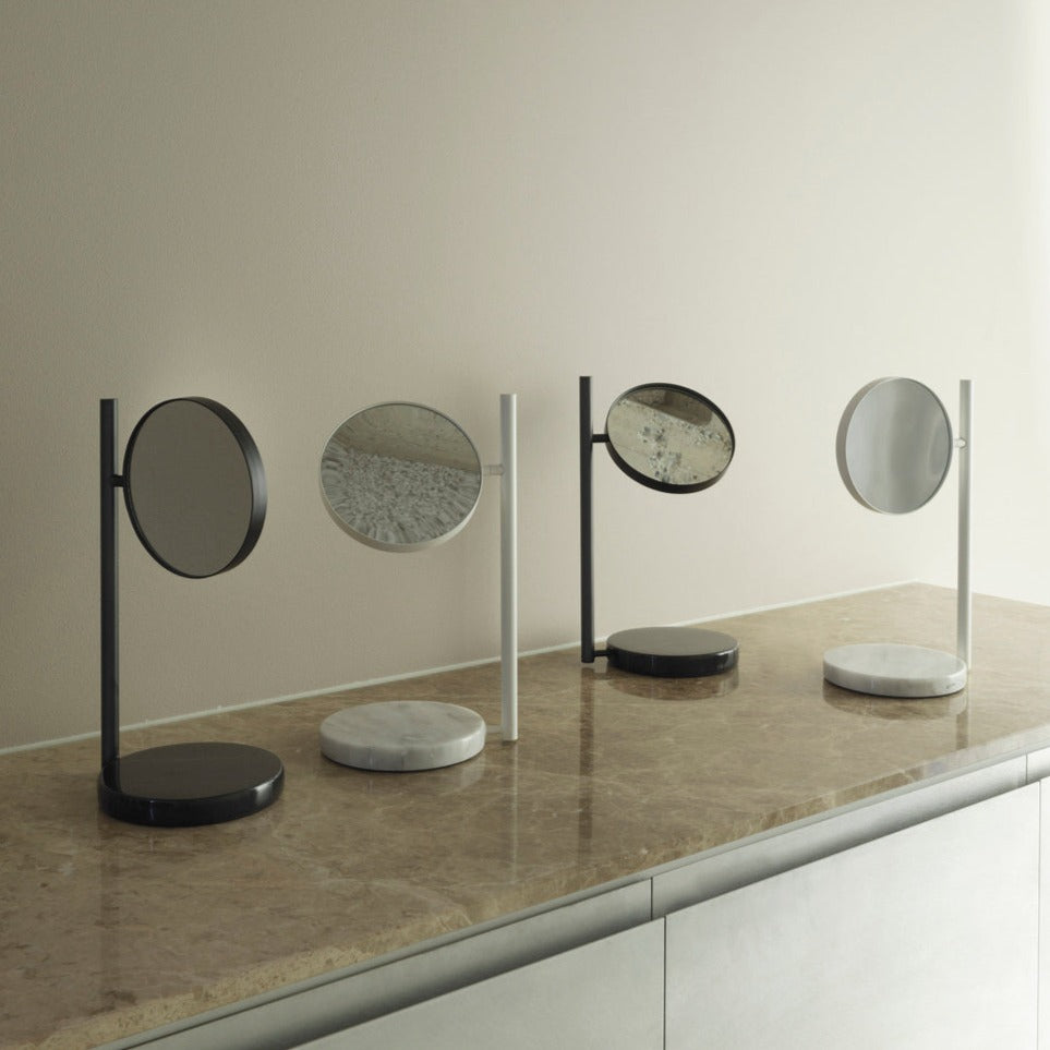 Pose Mirror- White