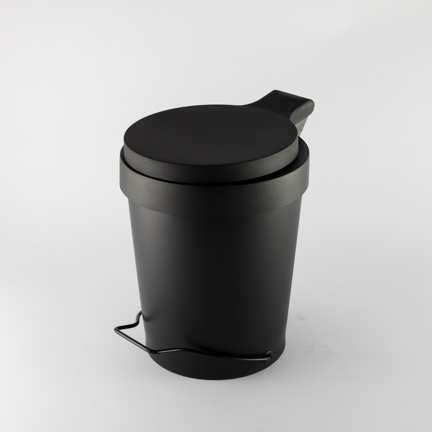 Tip 7L Pedal Bin- Black