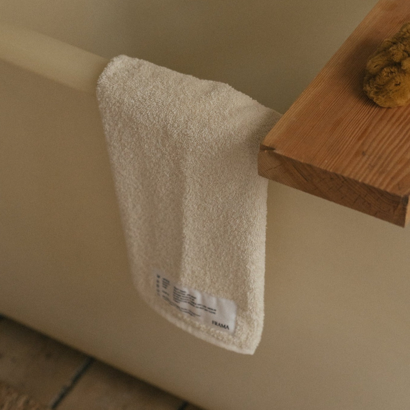 Heavy Bath Towel- Bone White